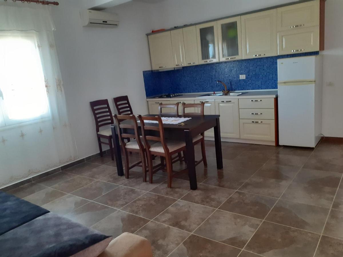 Sunset House Aurora&Ersi Apartment Orikum Bilik gambar